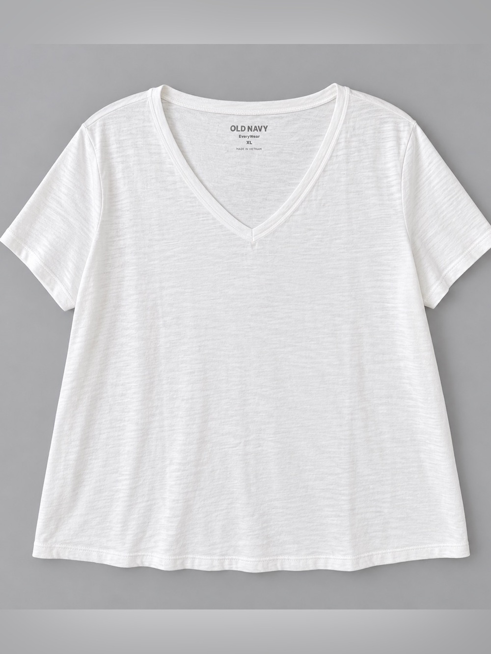 Old Navy White V-Neck Short Sleeve Tee
